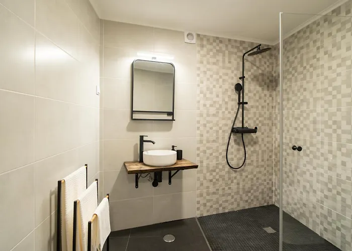 Casa E Piscina Da Avo Rosa 3* Setúbal